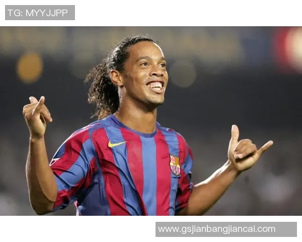 你能通过一张照片猜出是哪位传奇足球巨星吗